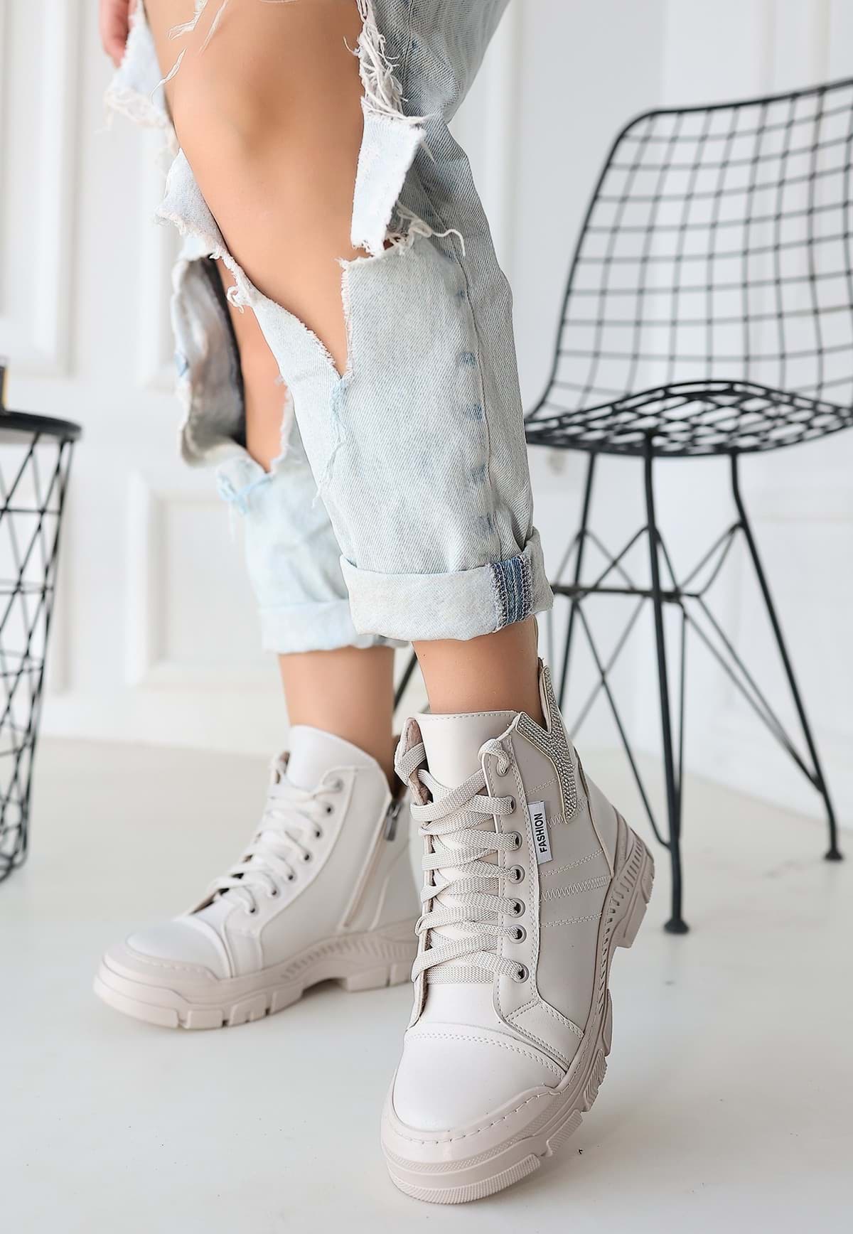 Melda Bej Cilt Bağcıklı Bot resmi