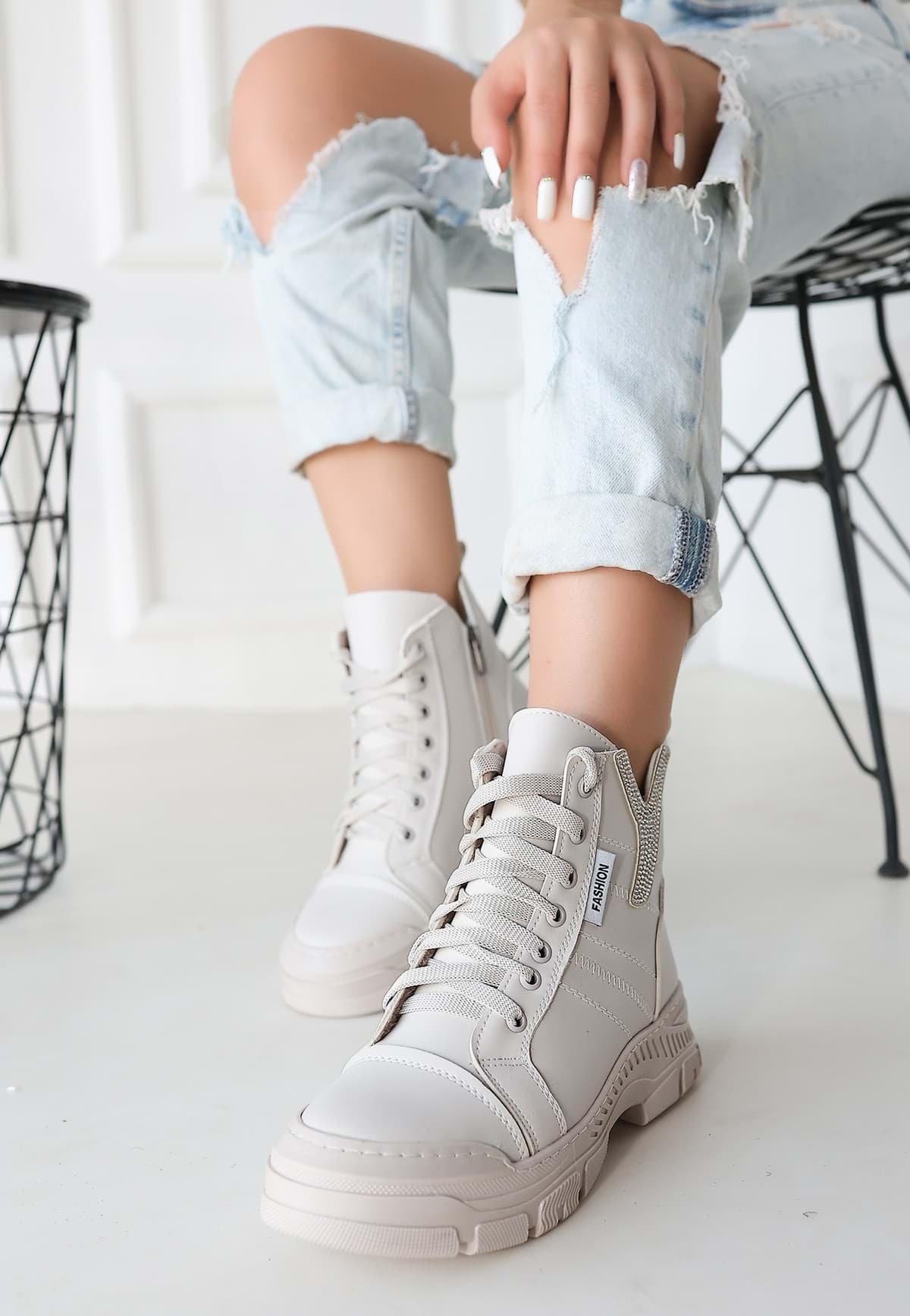 Melda Bej Cilt Bağcıklı Bot resmi