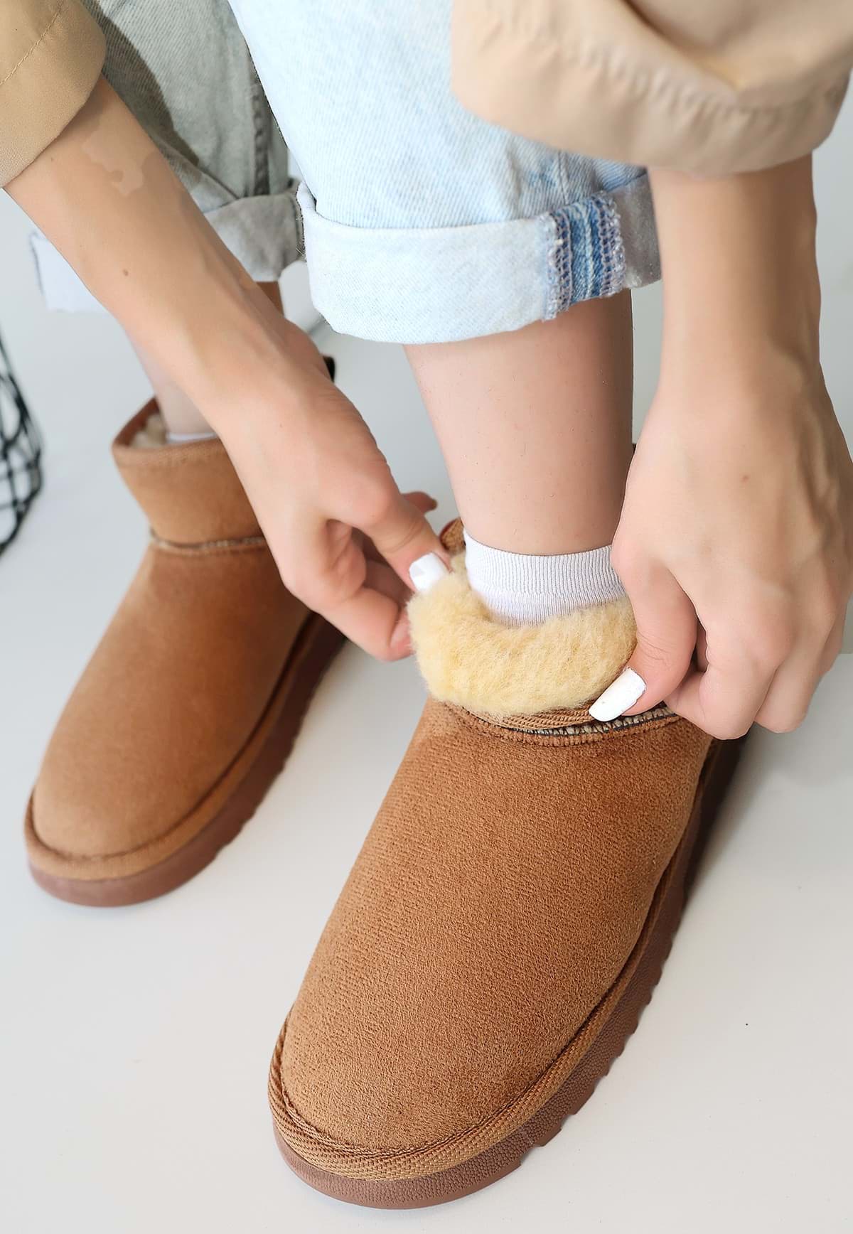 Elsa Taba Süet Bot resmi