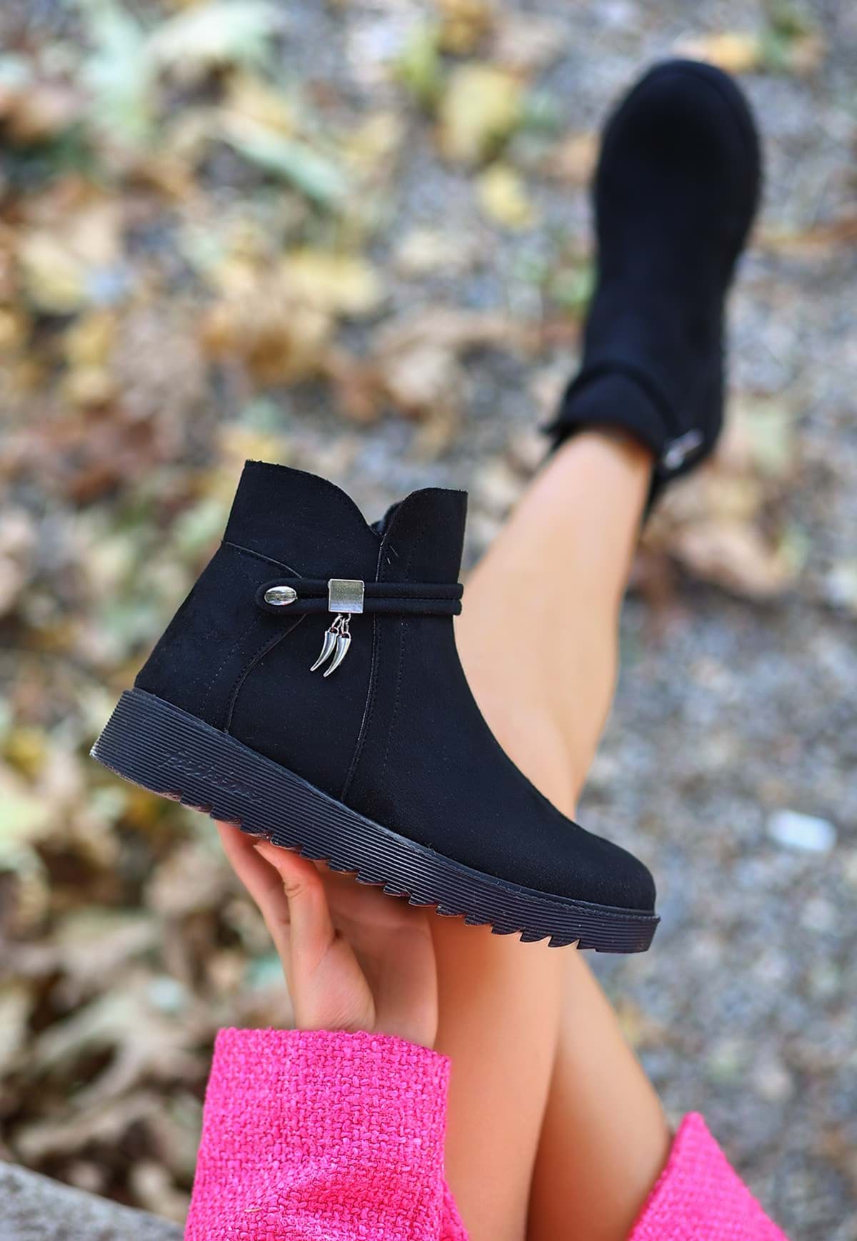 Picture of Milana Black Suede Bot