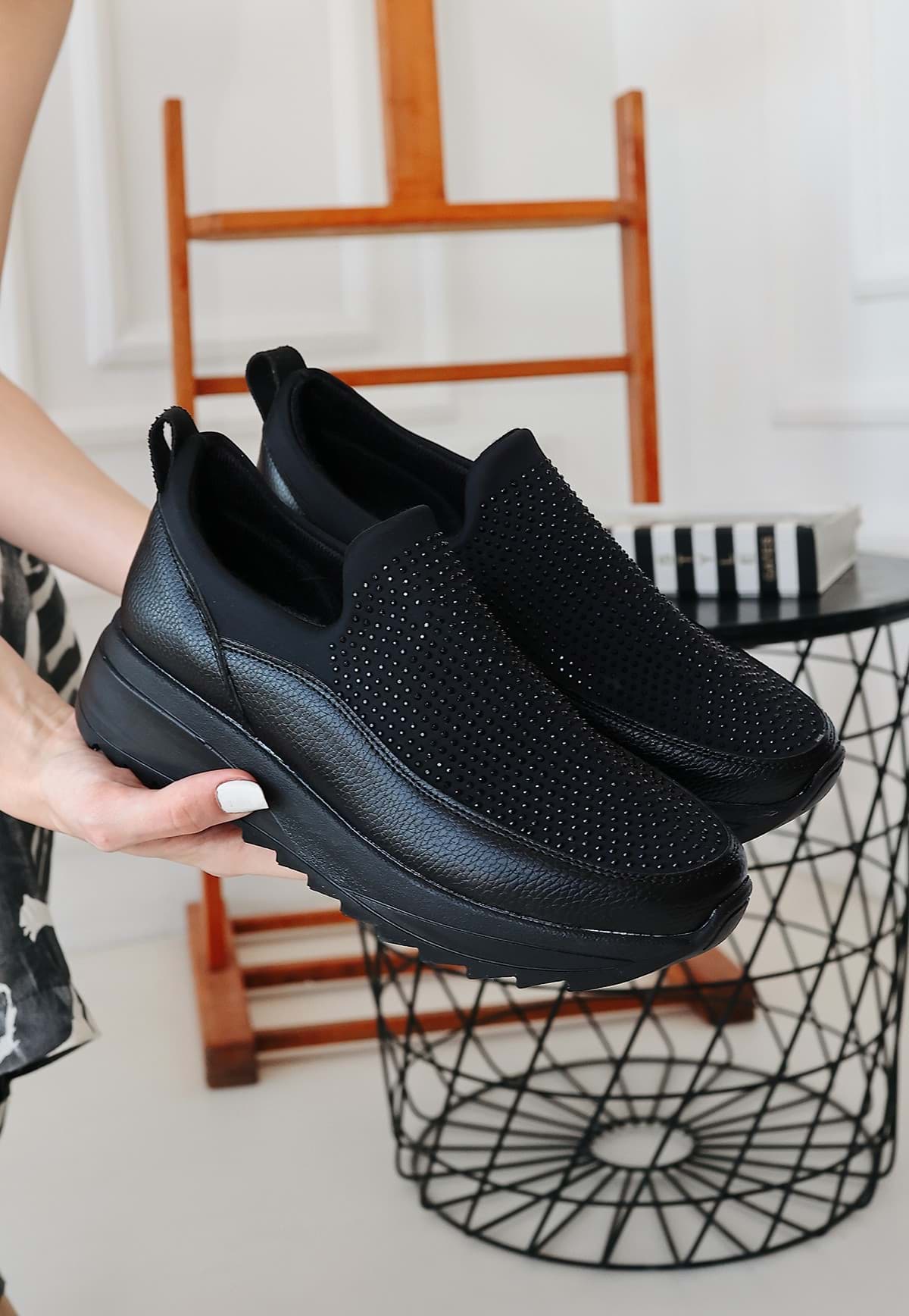 Picture of Sijja black skin bead embroidered ballet shoes