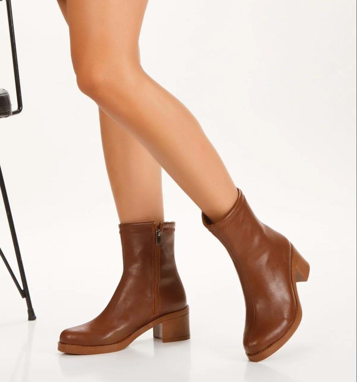 Jondy Taba Cilt Topuklu Bot resmi