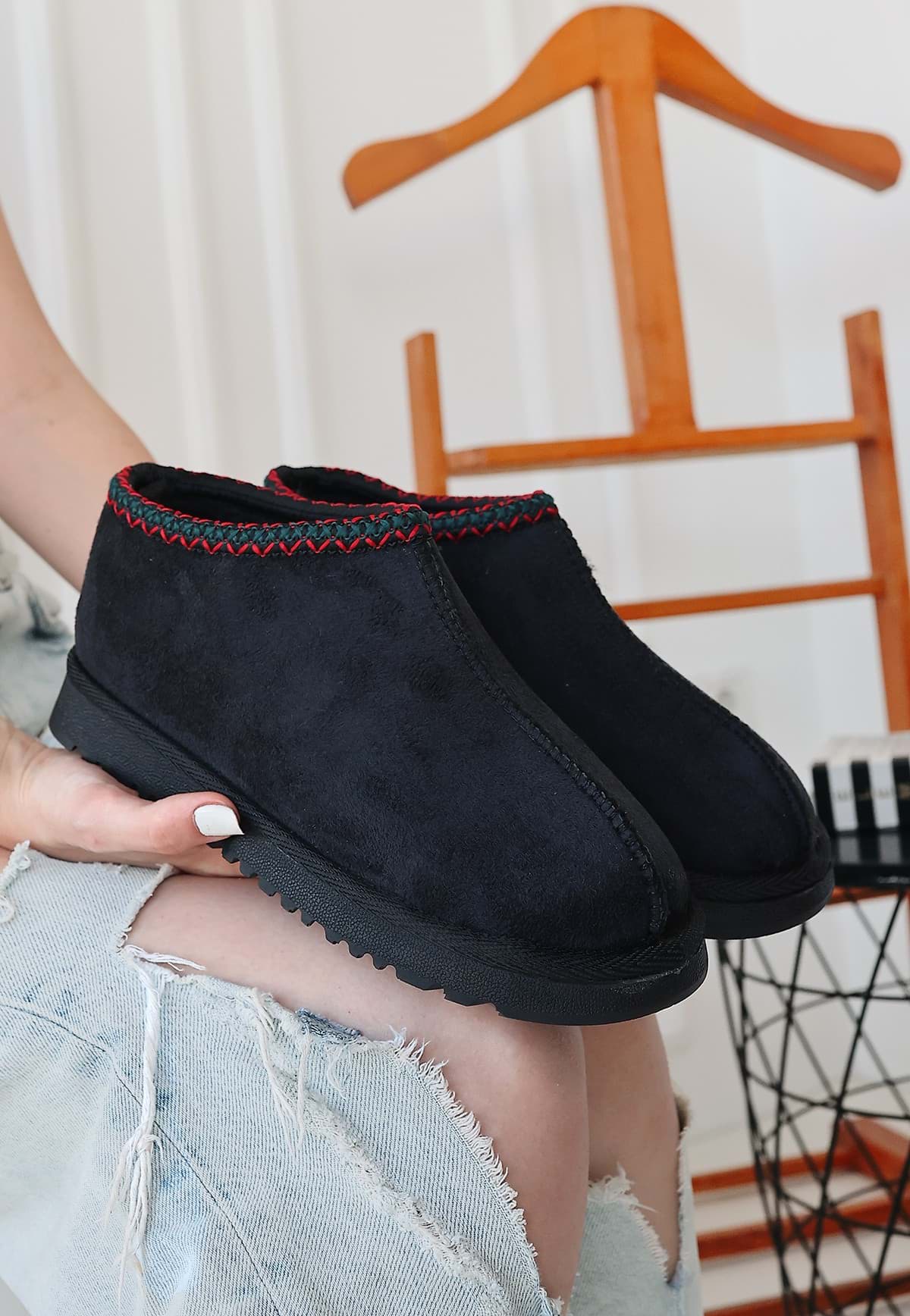 Jill Siyah Süet Bot resmi