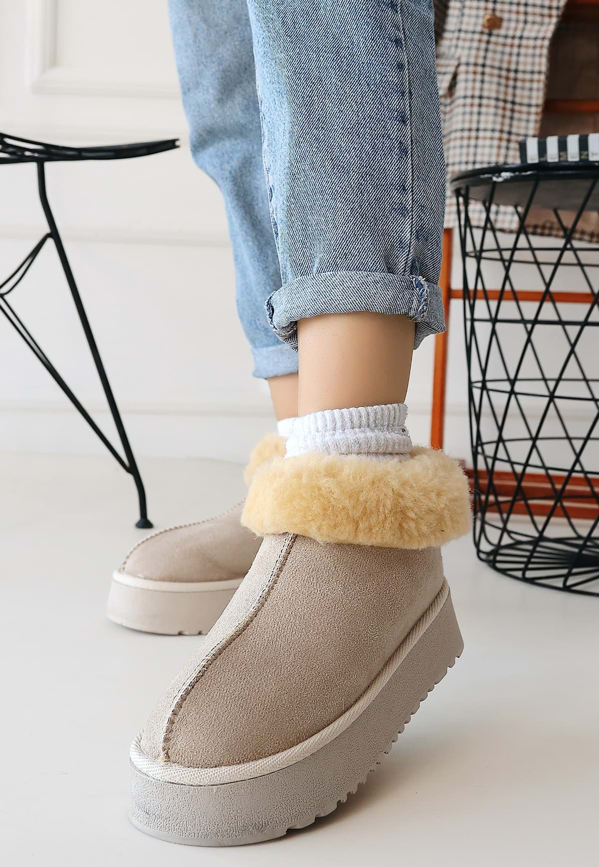 Edali Bej Süet Bot resmi