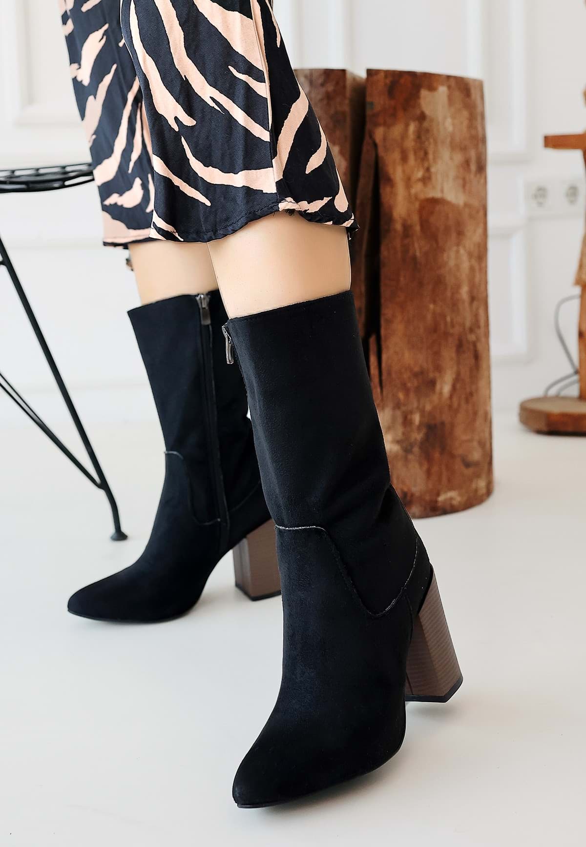 Kiant Siyah Süet Topuklu Çizme resmi