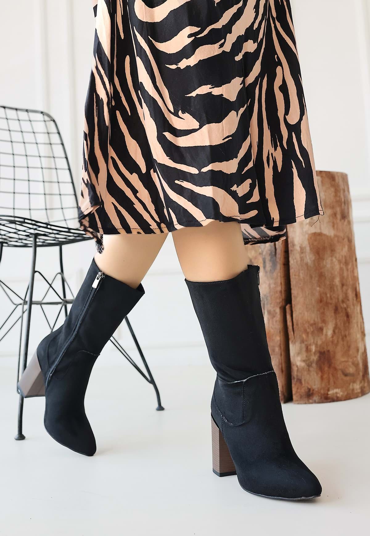 Kiant Siyah Süet Topuklu Çizme resmi