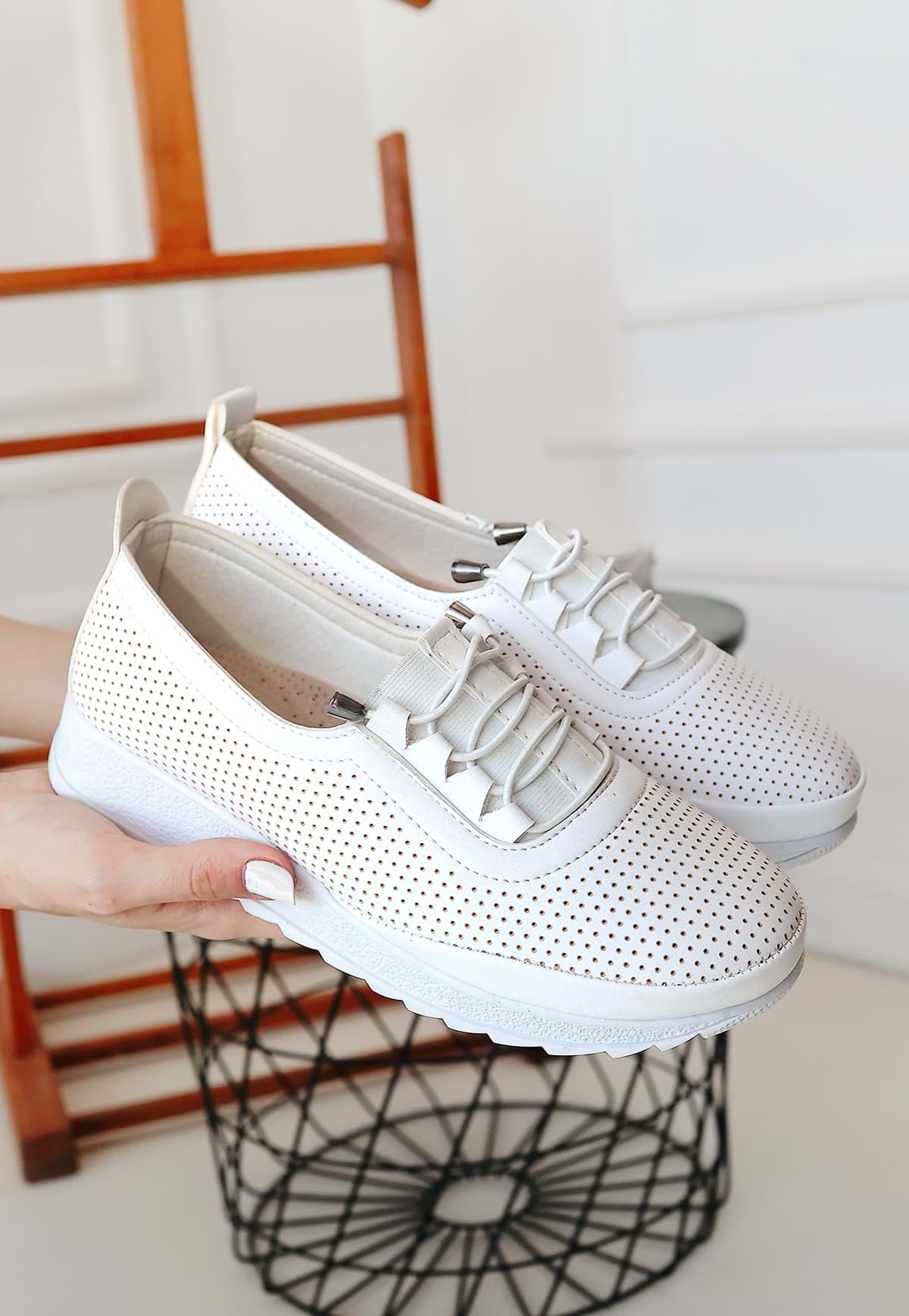 Hooset Beyaz Cilt Babet Ayakkabı resmi