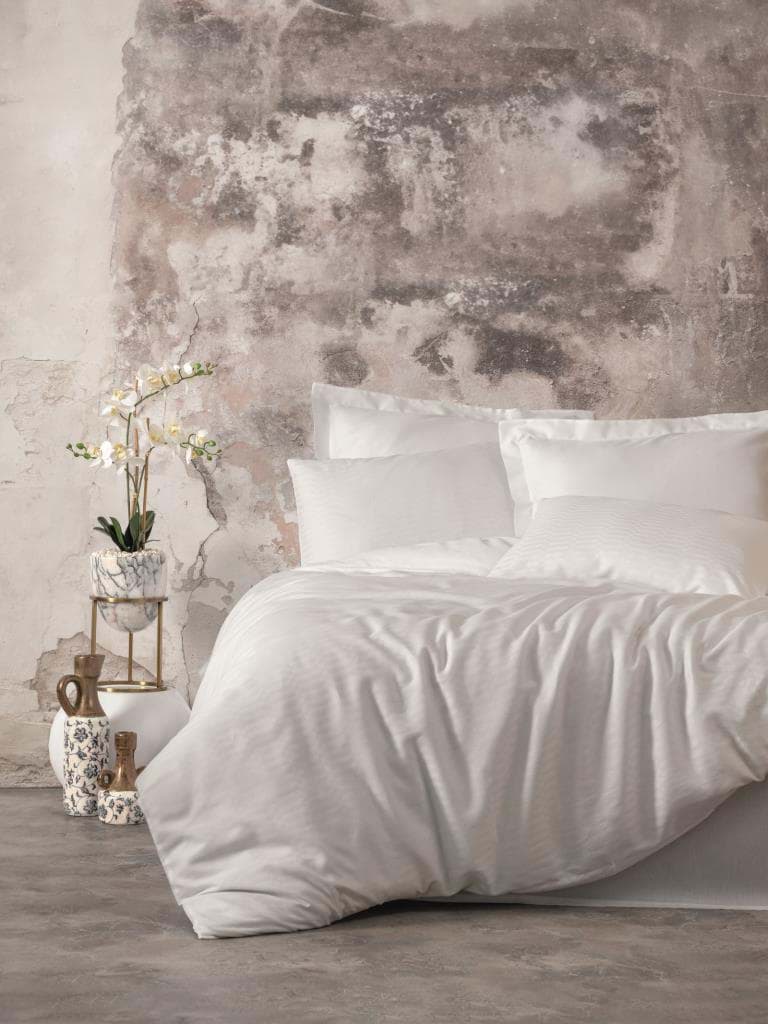 Picture of Cotton Box Double Smart Bamboo Satin Duvet Cover Set White