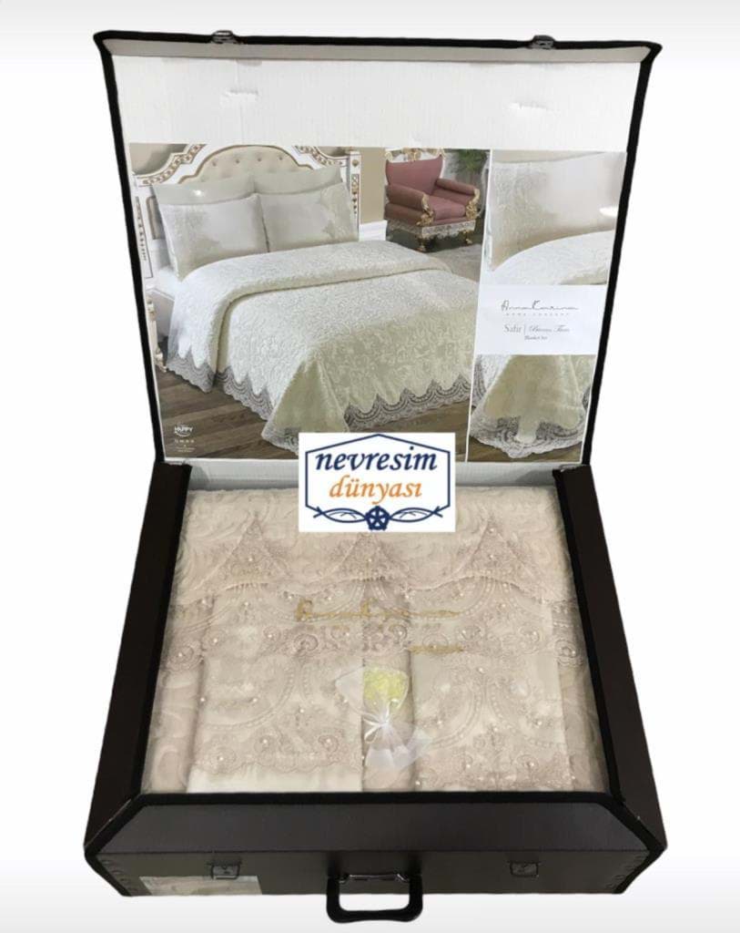 Nevresim Dünyası Anna Karina Çift Kişilik Çeyizlik Battaniye Takımı Safir Cappucino resmi