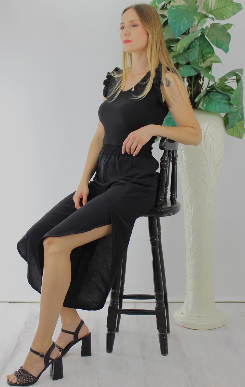 Picture of Fırfırlı Kolsuz Bluz Siyah - 1290.30