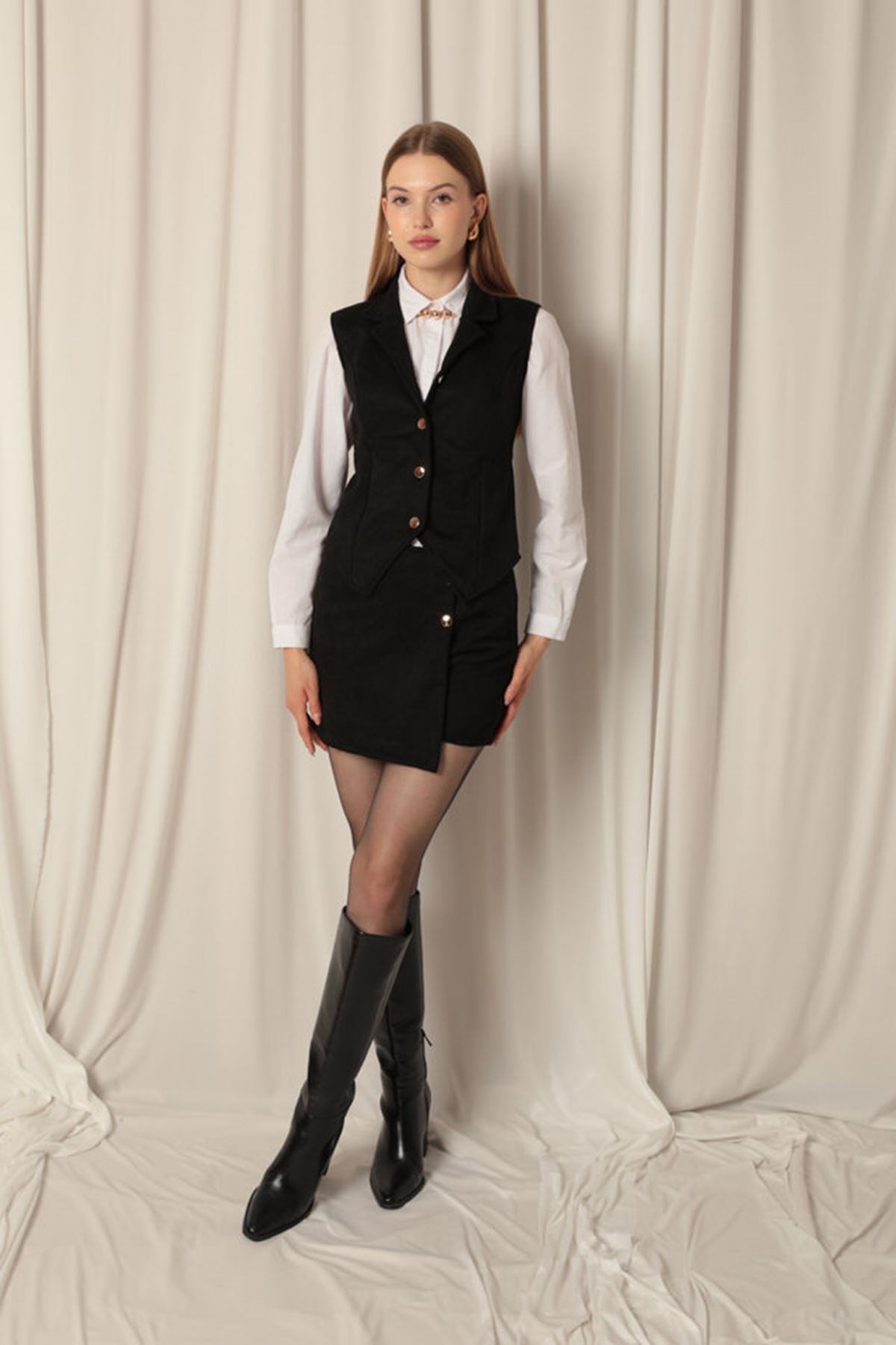 Picture of Süet Kumaş Kadın Siyah Yelek