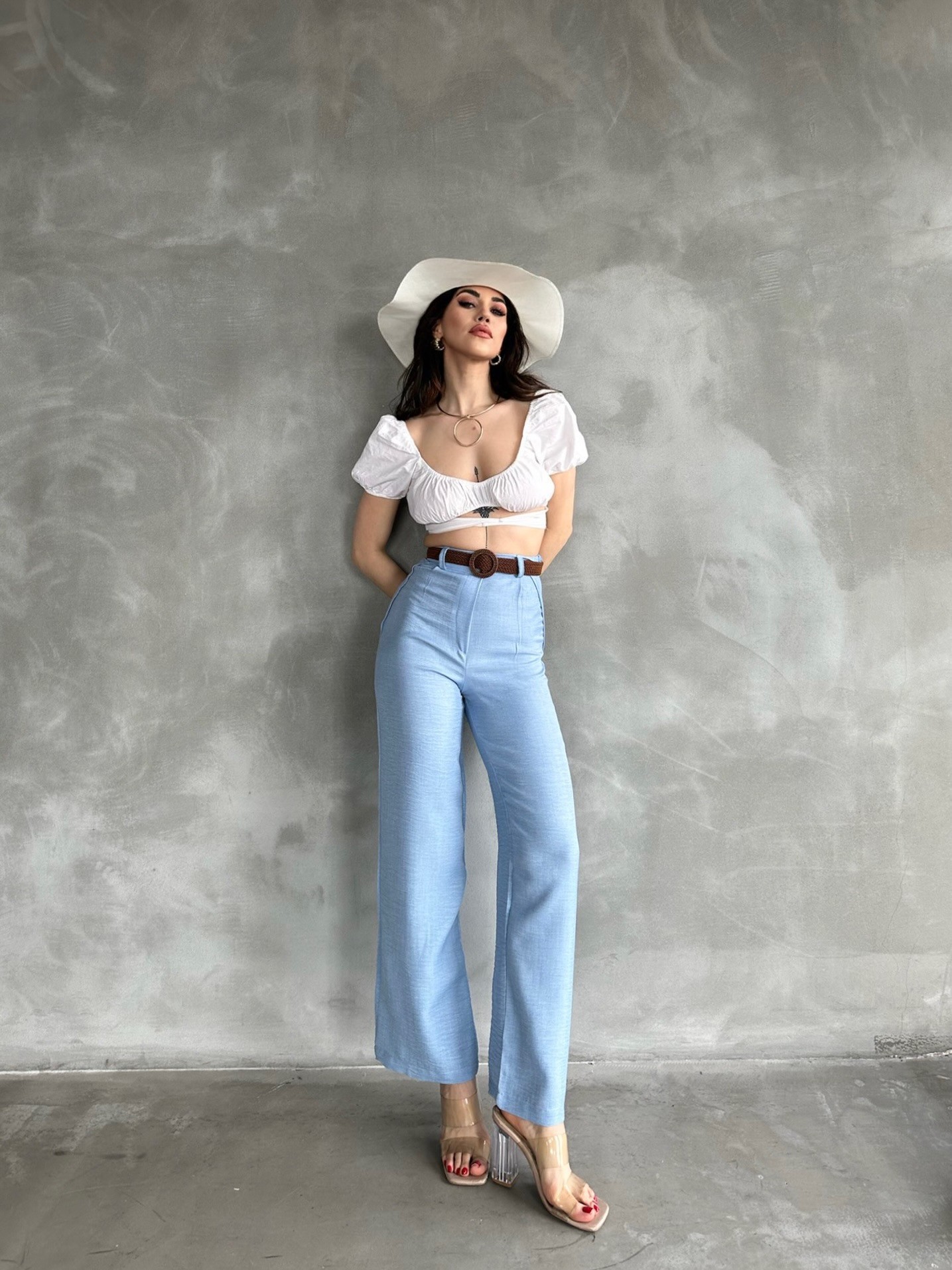 Picture of Beli Kemerli Keten Pantolon