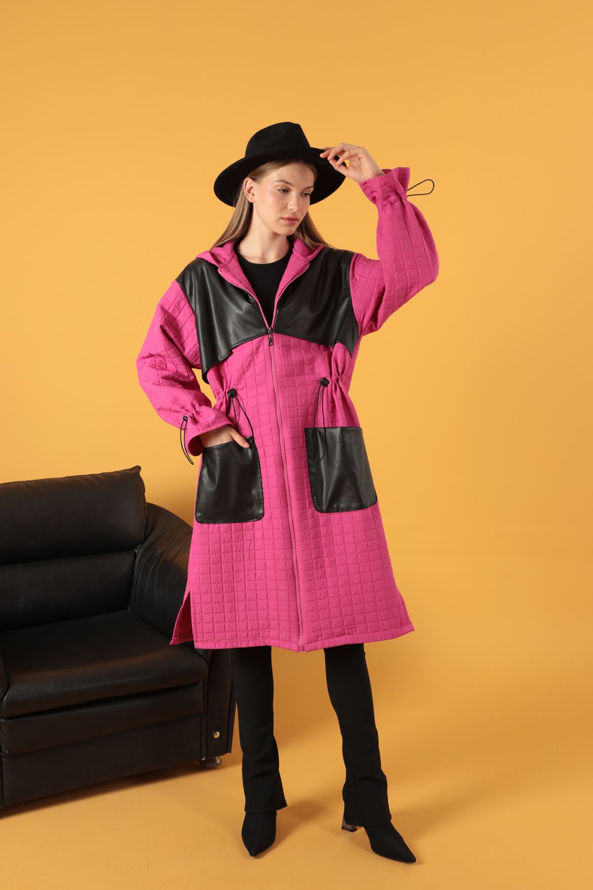 Picture of Deri Kumaş Garni Detay Jakar Kadın Trençkot-Fuşya