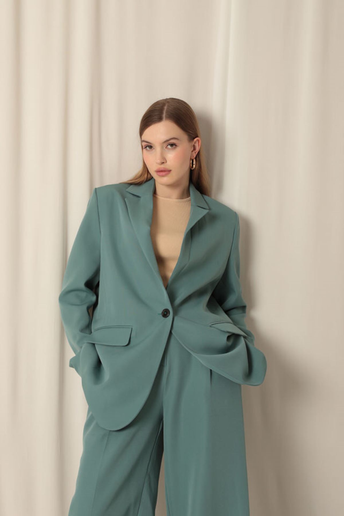 Picture of Atlas Kumaş Kadın Oversize Yeşil Ceket