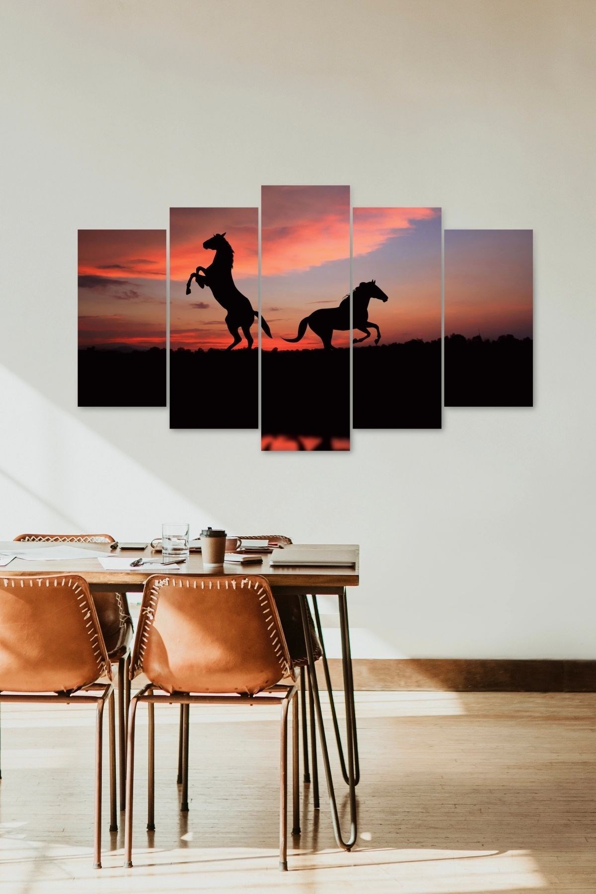 Atlar 5 Parçalı Mdf Tablo resmi