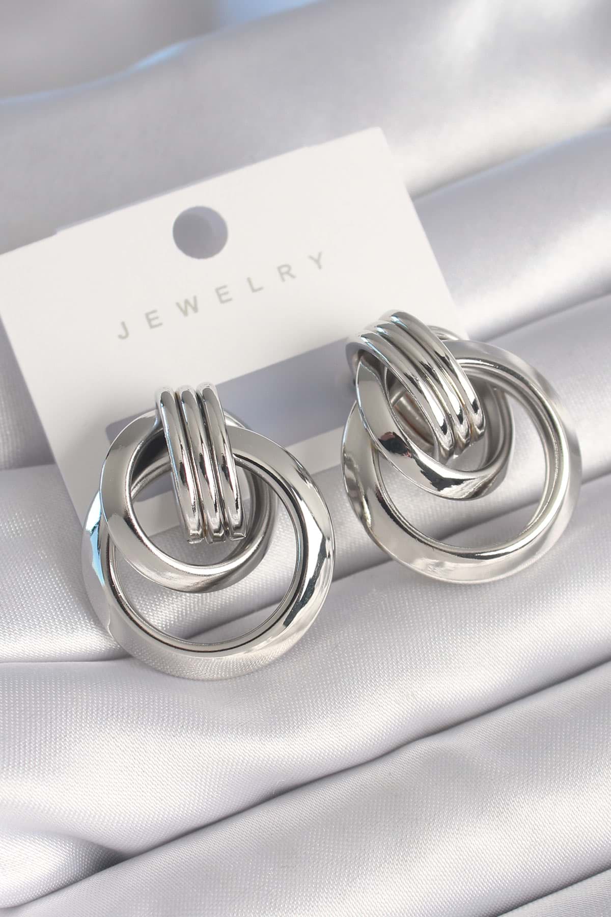 Pirinç Gümüş Renk Sarmal Halka Model Kadın Küpe - TJ-BKP8724 resmi