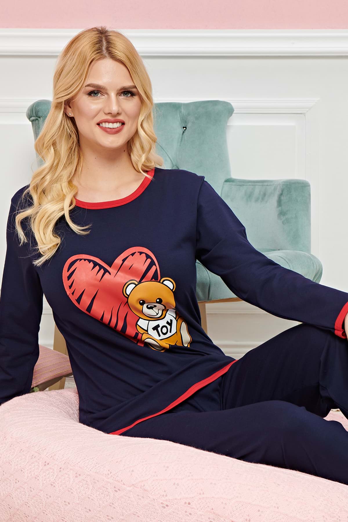 Bayan Uzun Kollu Pijama Takımı Model no 7600 resmi