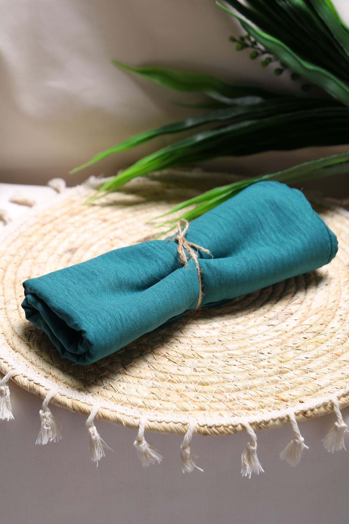 Picture of Ayrrin Shawl Emerald - 17714.1817.